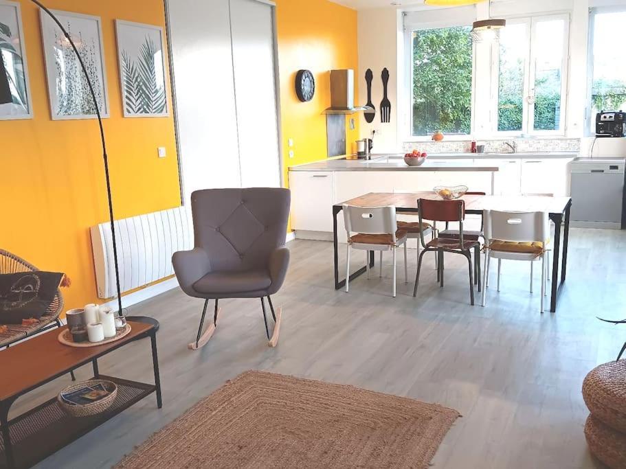 Loft Avec Jardin Au Bord De L'Eau Au Rdc D'Une Ancienne Ecole Плугастель-Даулас Экстерьер фото